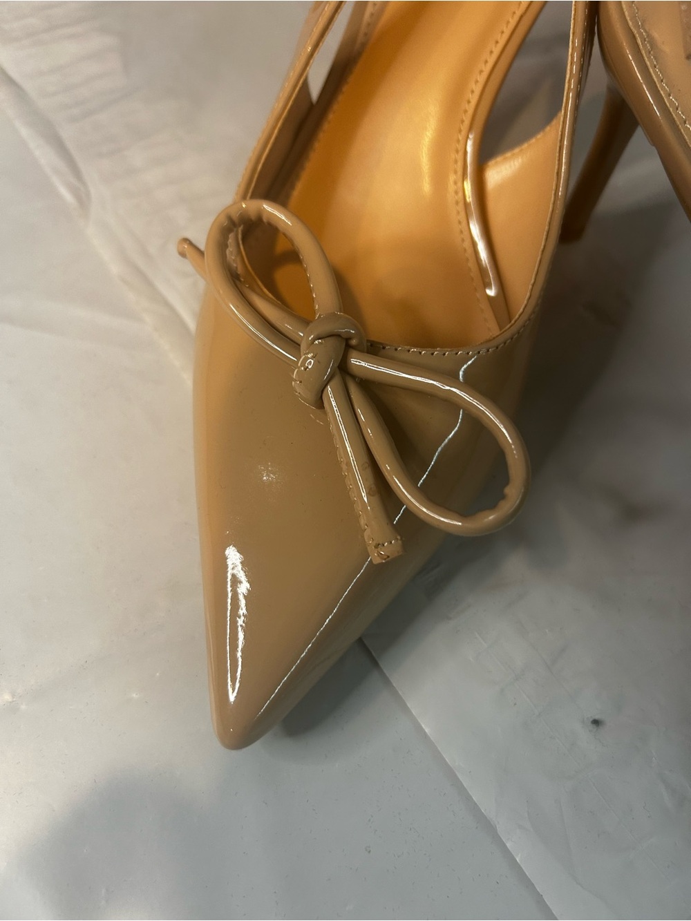 ROUGE Nude Patent Pointed-Toe Slingback Pumps with Bow Size 9. EUC - Picture 5 of 9